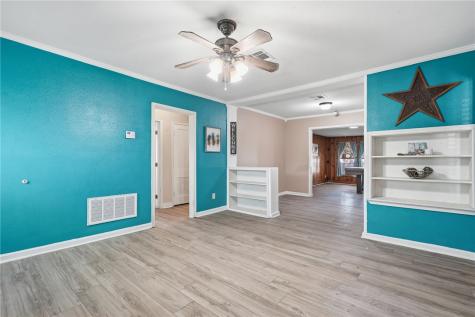1044 S Houston Street Aransas Pass TX 78336