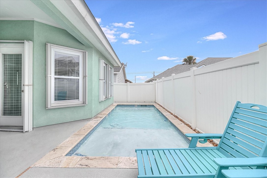 615 Sandy Lane Port Aransas TX 78373