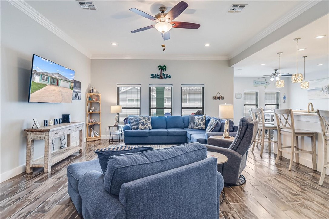 615 Sandy Lane Port Aransas TX 78373