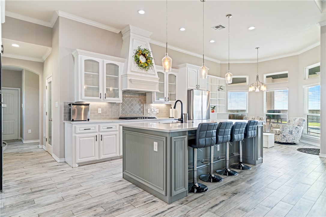 2258 Loxley Drive Corpus Christi TX 78415