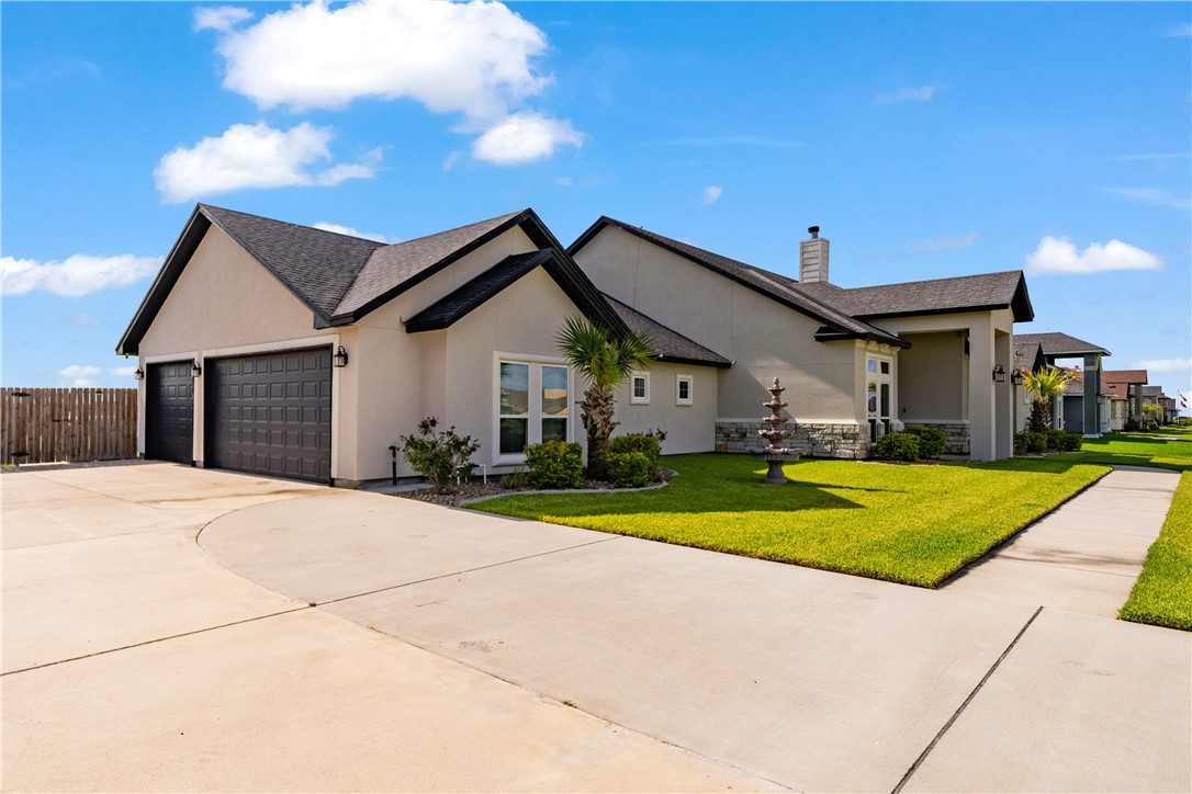 2258 Loxley Drive Corpus Christi TX 78415