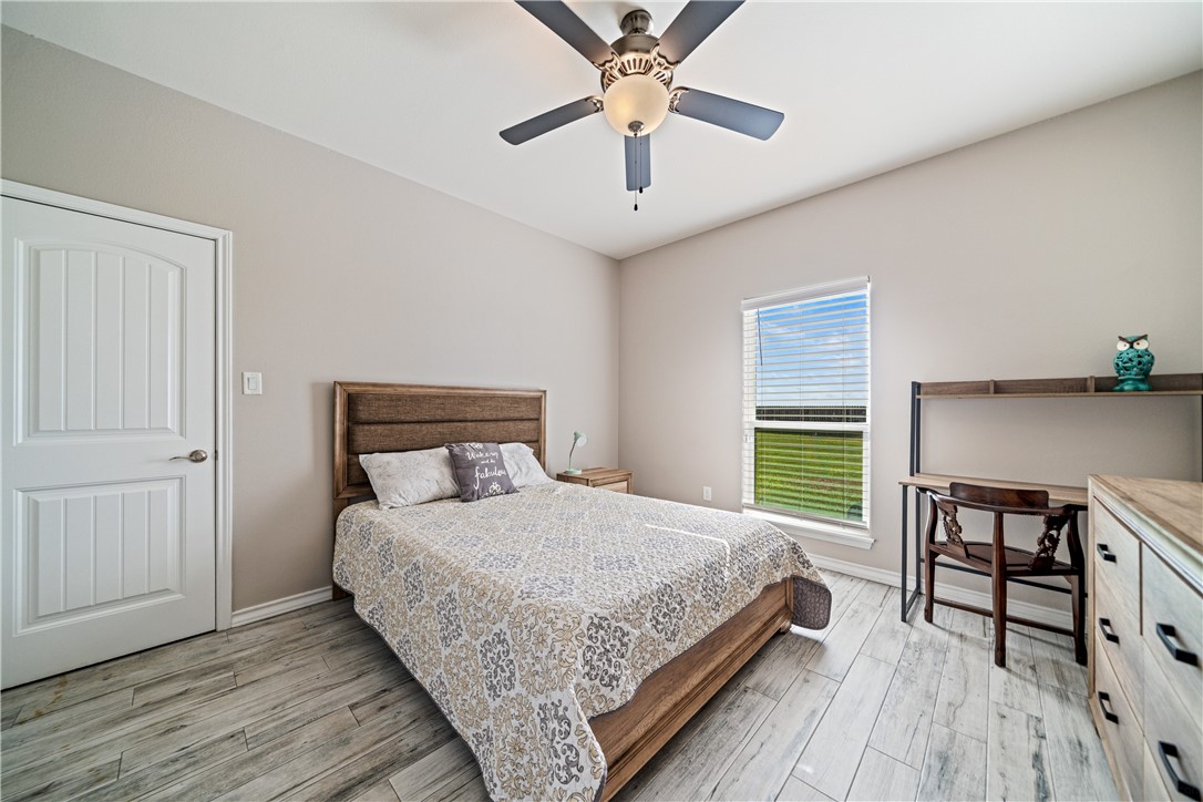 2258 Loxley Drive Corpus Christi TX 78415