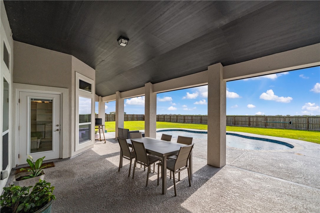 2258 Loxley Drive Corpus Christi TX 78415
