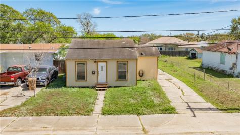 321 Paloma Street Corpus Christi TX 78412