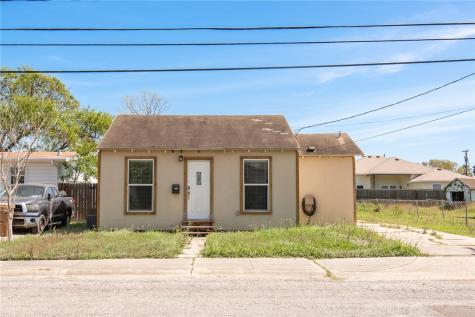 321 Paloma Street Corpus Christi TX 78412