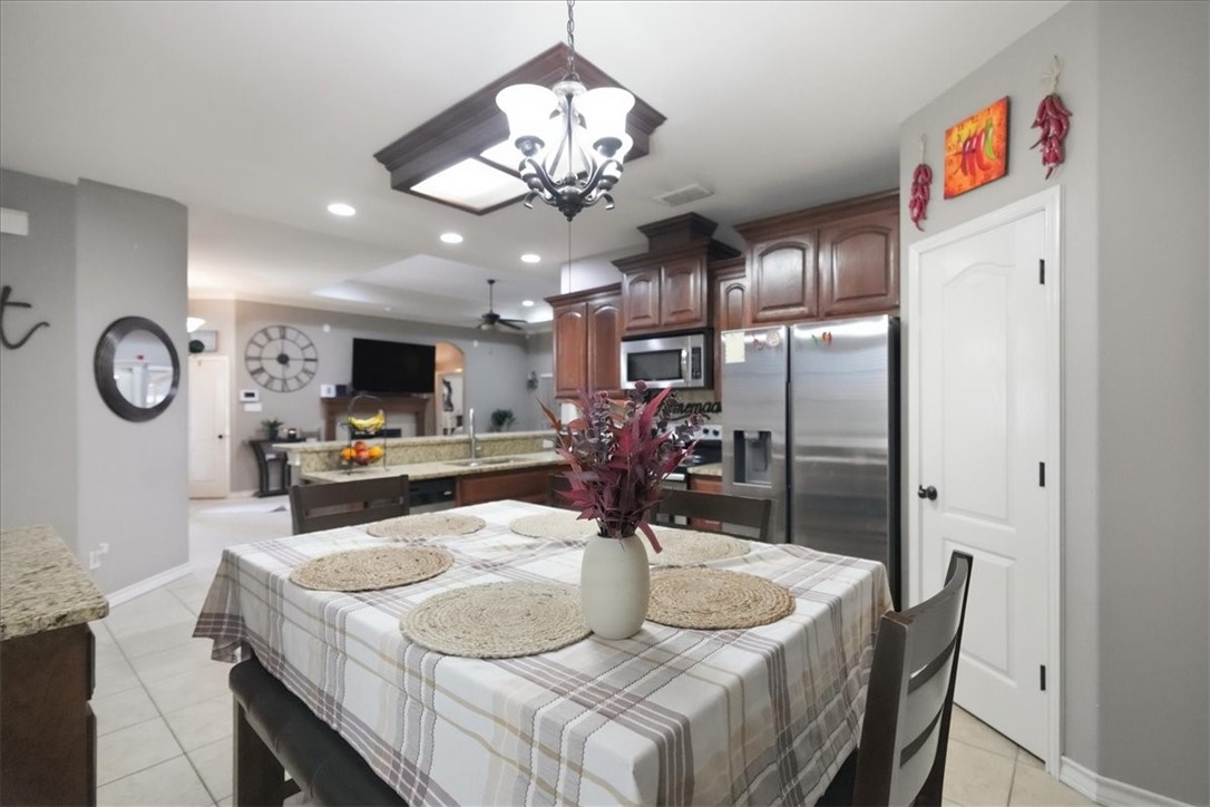 6919 Tillet Court Corpus Christi TX 78414