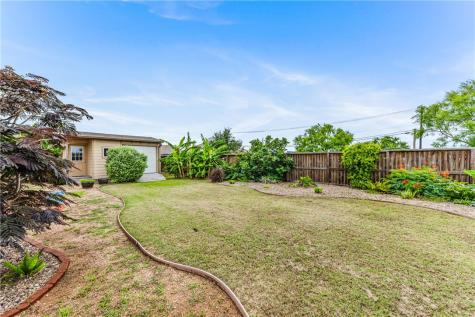 112 Teresa Lane Rockport TX 78382
