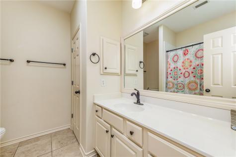 112 Teresa Lane Rockport TX 78382