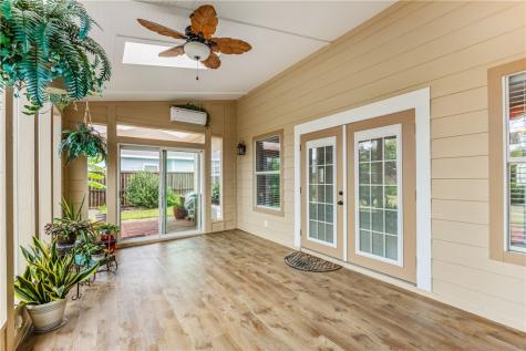 112 Teresa Lane Rockport TX 78382