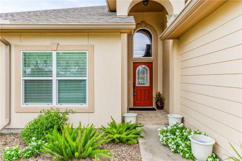 112 Teresa Lane Rockport TX 78382