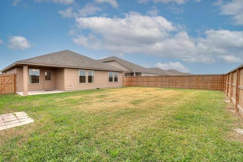 1330 Trent Park Corpus Christi TX 78415