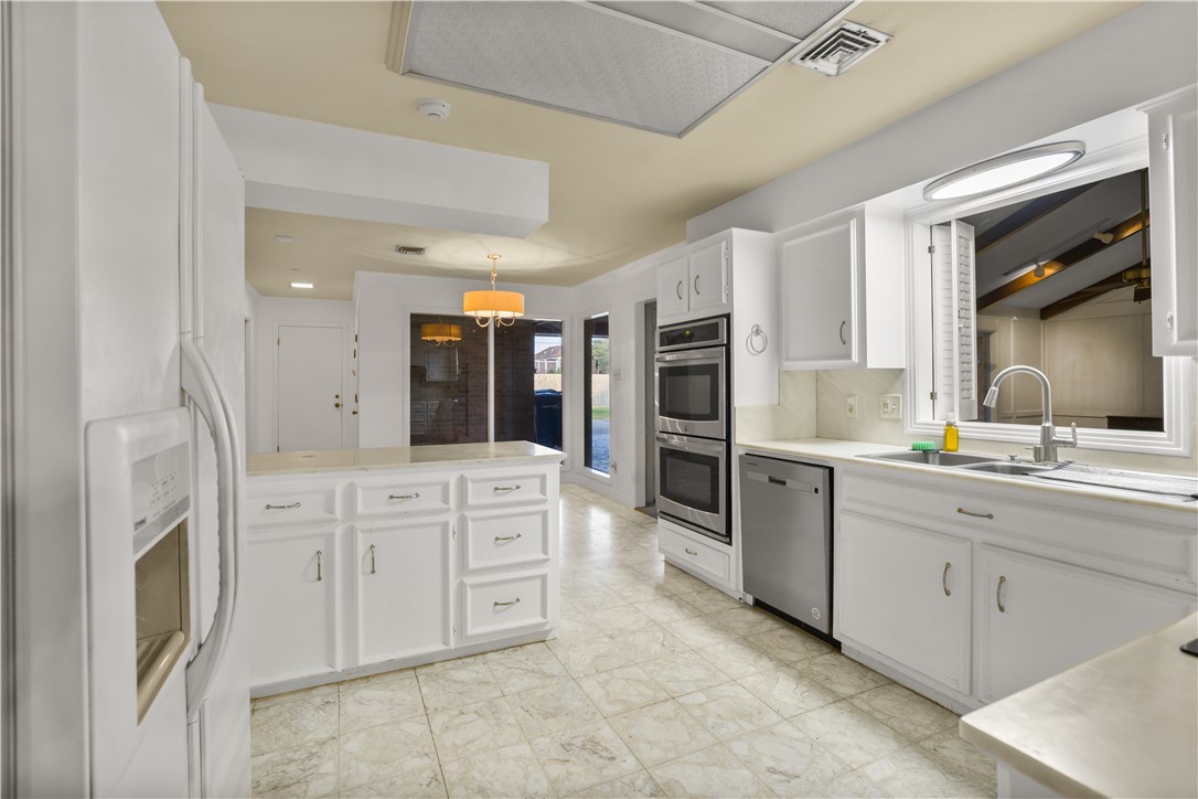 401 Cape Cod Drive Corpus Christi TX 78412