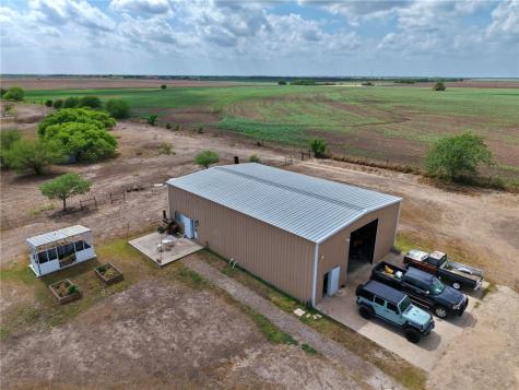 229 County Road 353 N Orange Grove TX 78372
