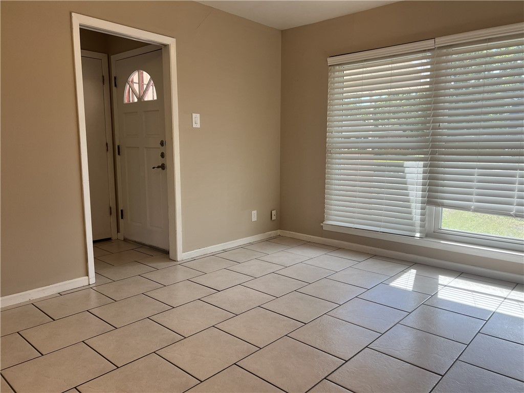 4502 Janssen Drive Corpus Christi TX 78411