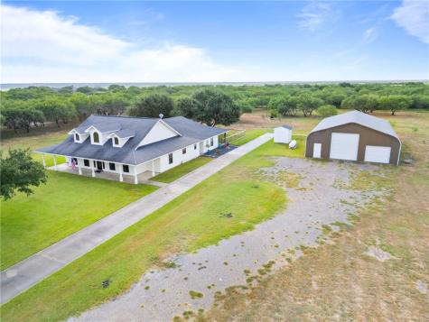 5821 Santa Clara Drive Robstown TX 78380