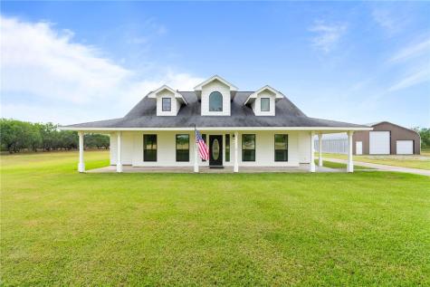 5821 Santa Clara Drive Robstown TX 78380
