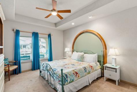 204 Lands End Street Rockport TX 78382