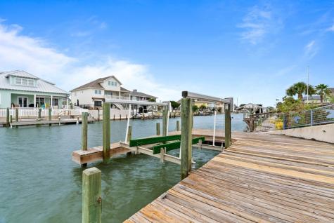 204 Lands End Street Rockport TX 78382