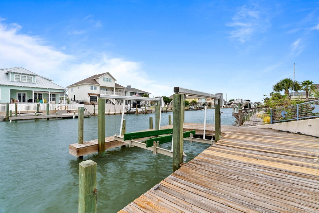 204 Lands End Street Rockport TX 78382