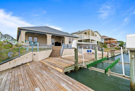204 Lands End Street Rockport TX 78382