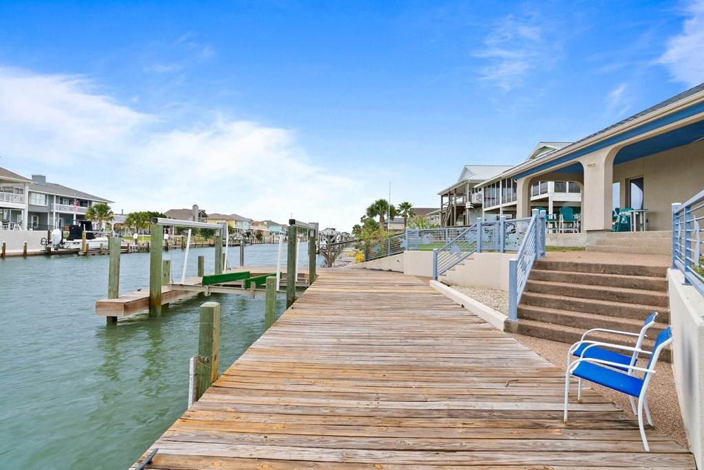 204 Lands End Street Rockport TX 78382