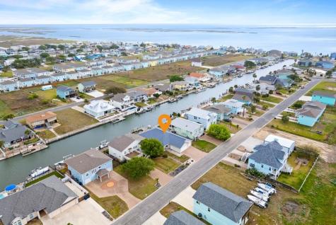 204 Lands End Street Rockport TX 78382