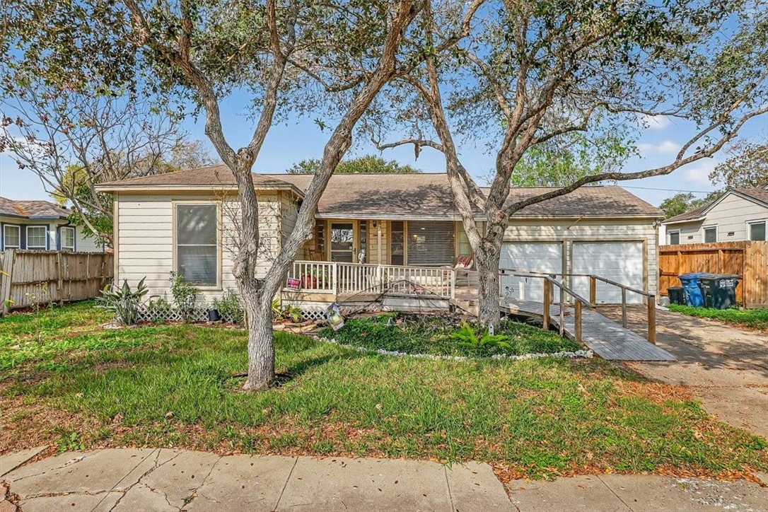 726 Harrison Street Corpus Christi TX 78404