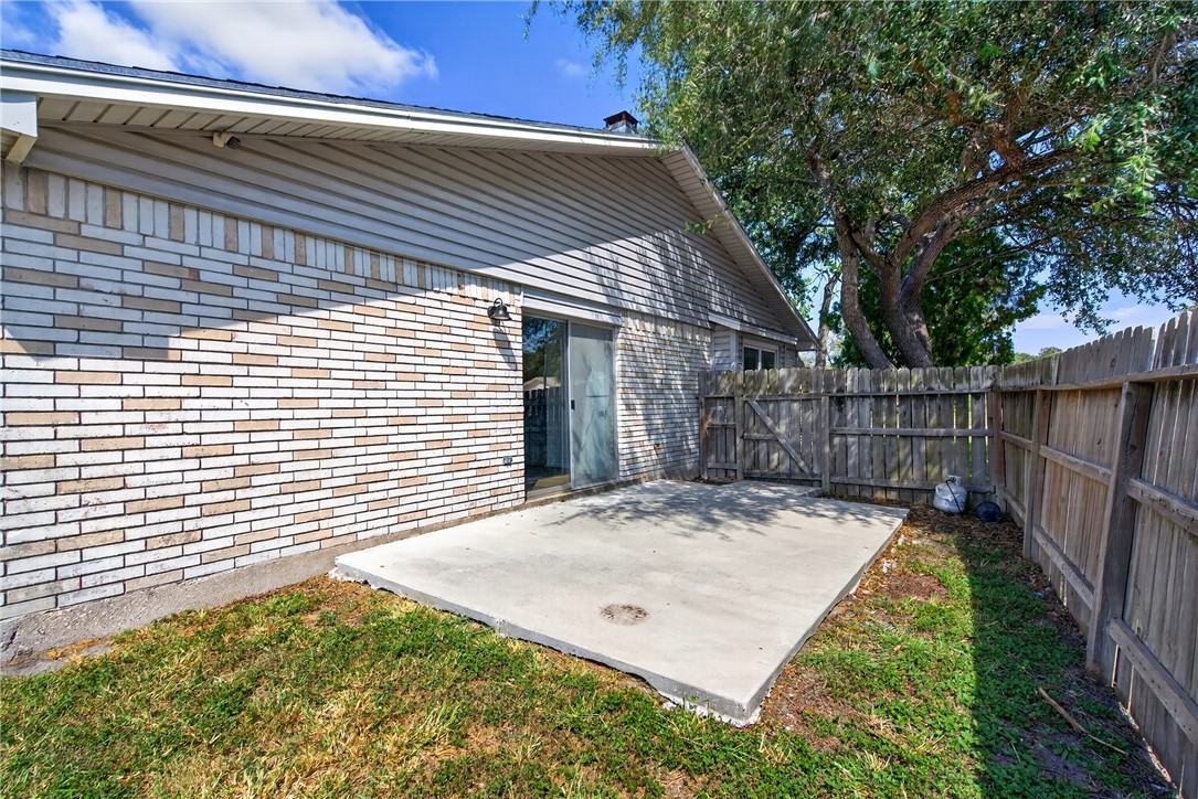 3730 N Creek Circle Corpus Christi TX 78410