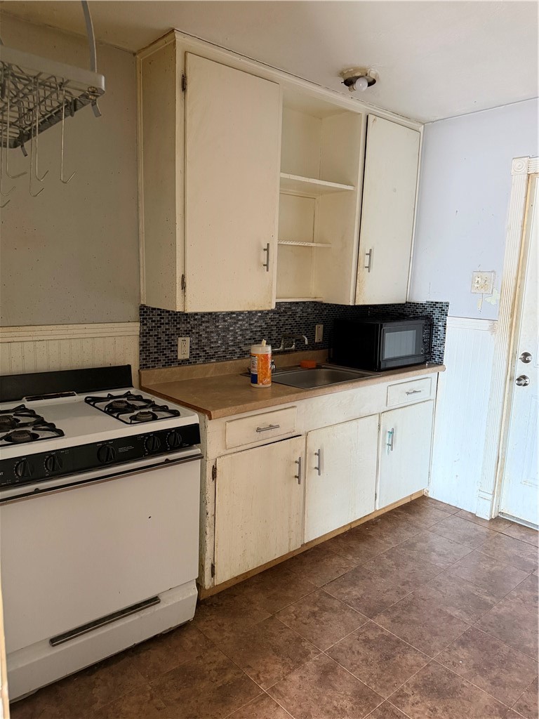 4925 Monitor Street Corpus Christi TX 78415