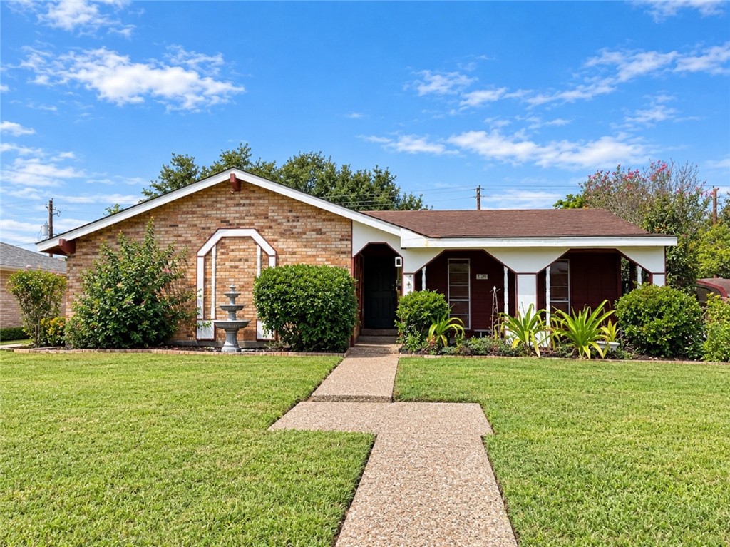 6105 Pebble Beach Drive Corpus Christi TX 78413
