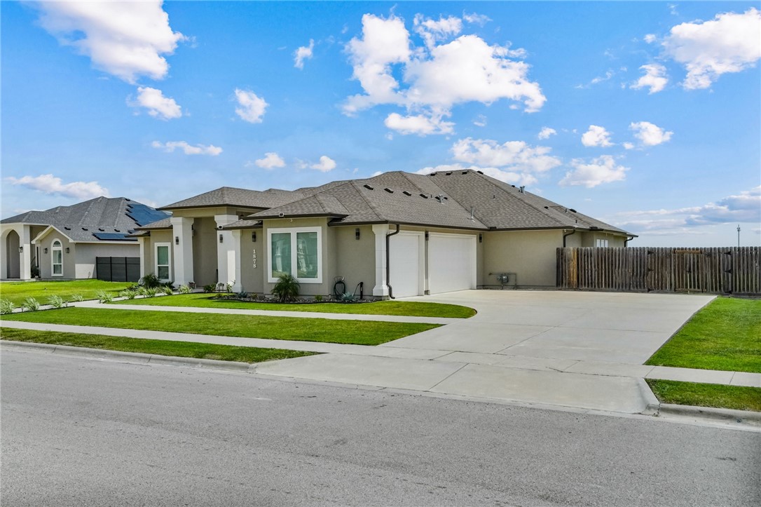 1878 Papa Mori Drive Corpus Christi TX 78414