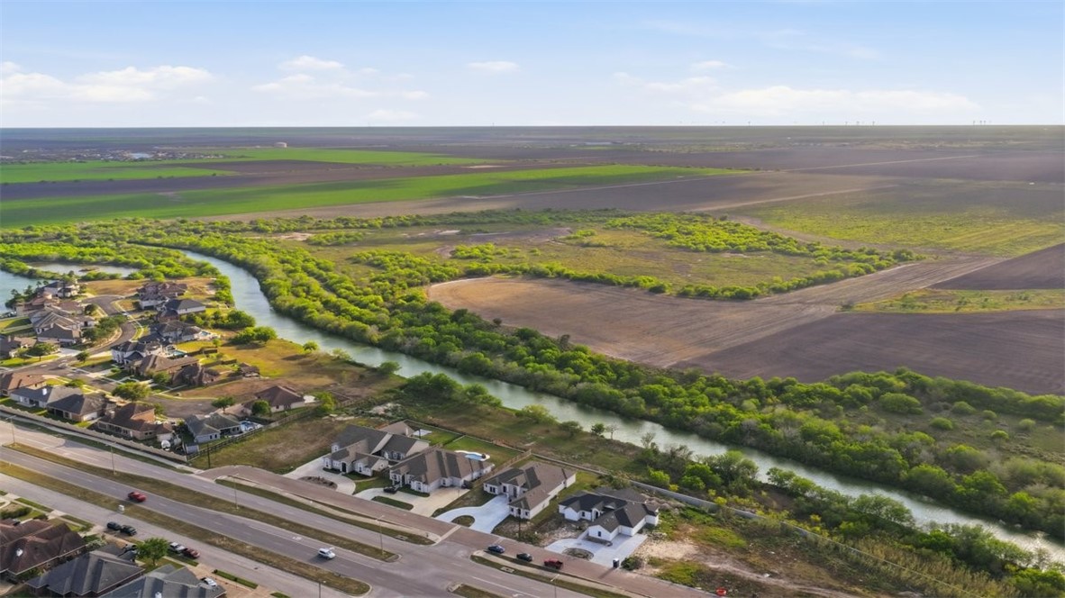 4033 Ranch Lake Drive Corpus Christi TX 78413