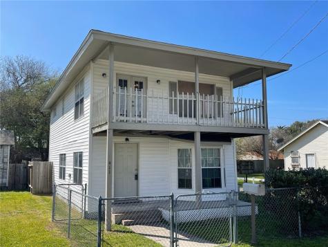 411 Short Street Sinton TX 78387