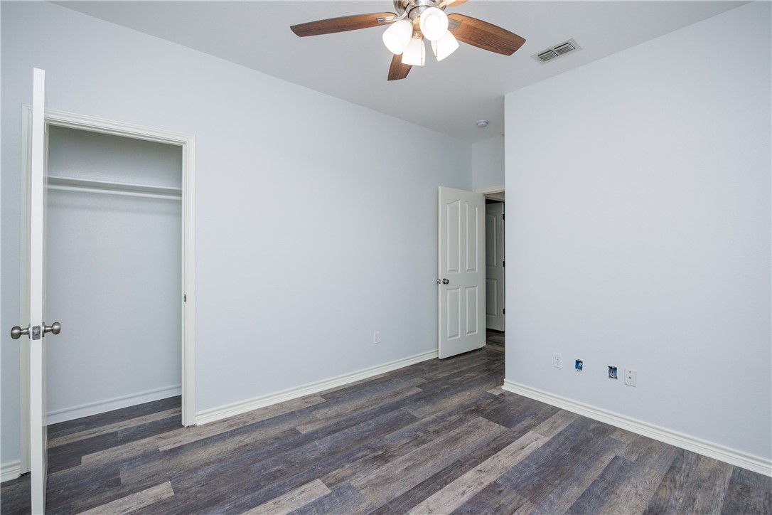 6825 Windy Creek Drive Corpus Christi TX 78414