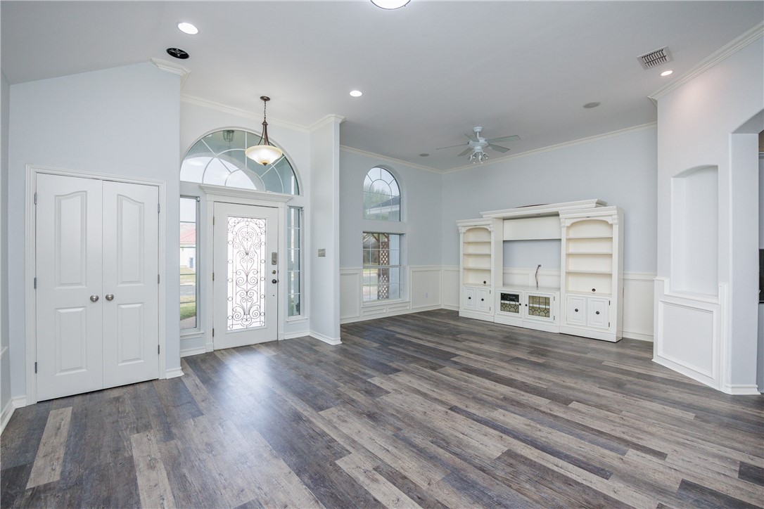 6825 Windy Creek Drive Corpus Christi TX 78414