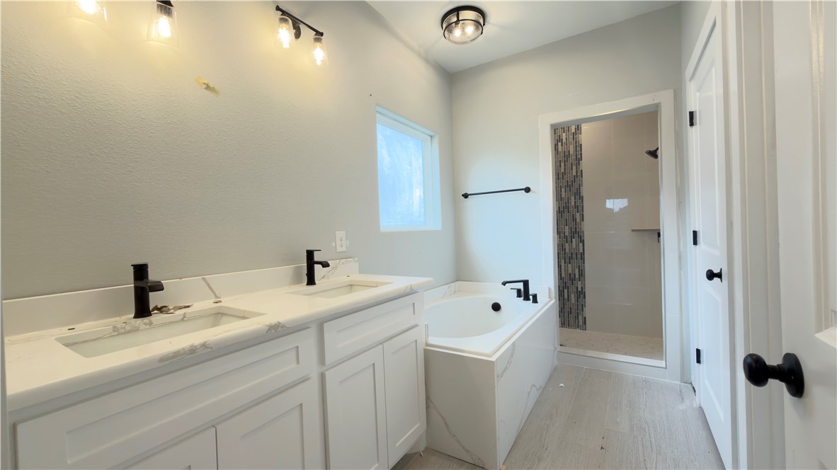 8125 Berenstain Drive Corpus Christi TX 78414