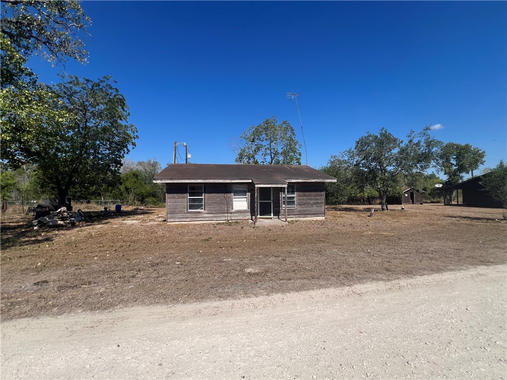 295 Mystic Drive George West TX 78022