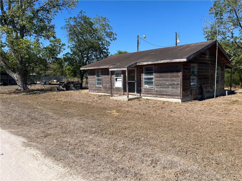 295 Mystic Drive George West TX 78022