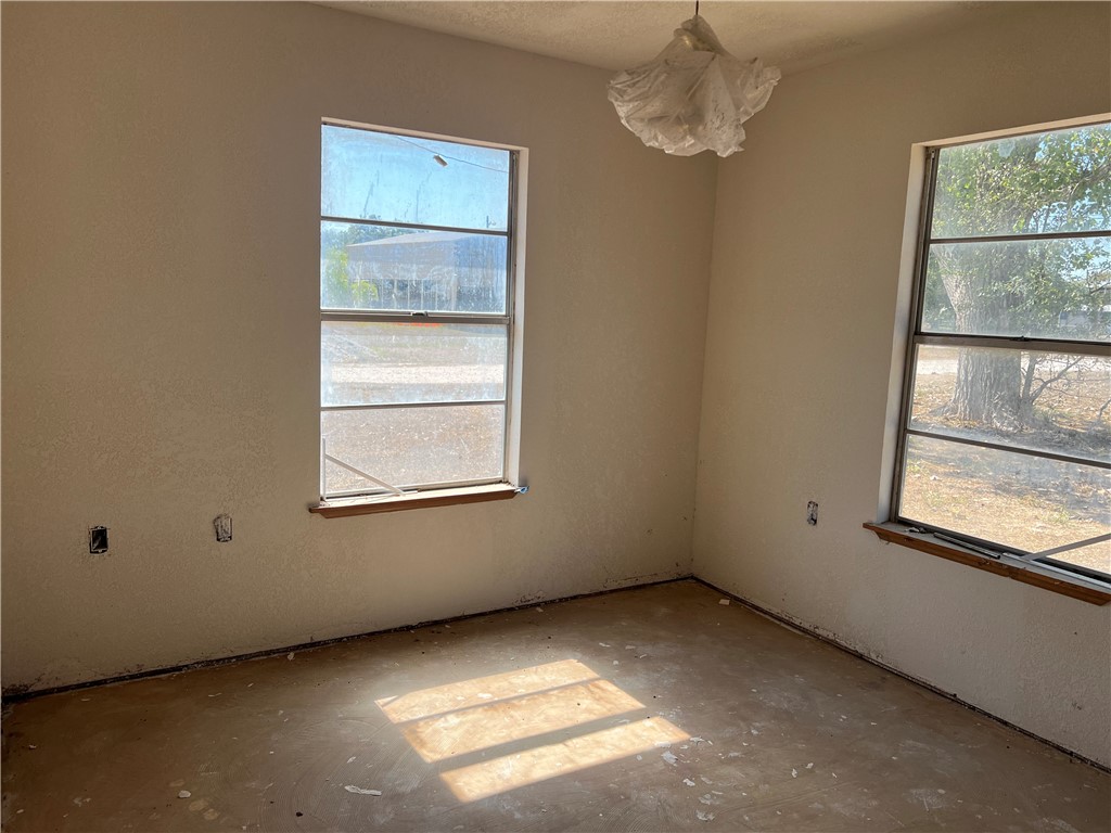 295 Mystic Drive George West TX 78022