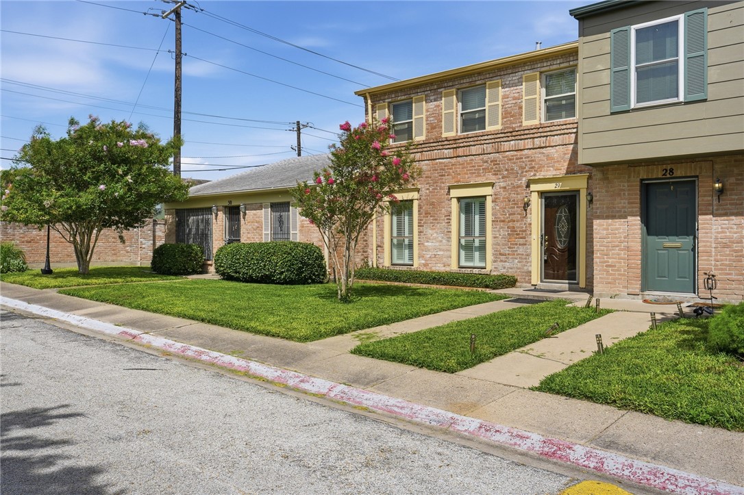 29 Townhouse Lane Corpus Christi TX 78412