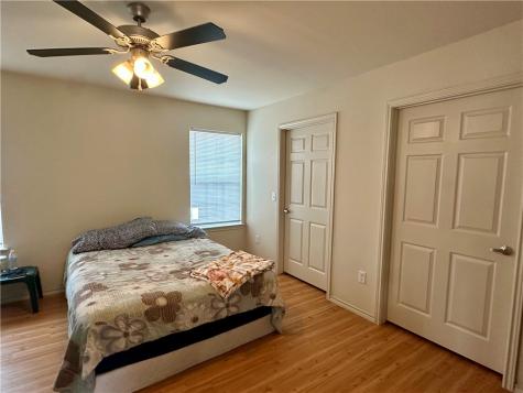 1812 Hill Street Three Rivers TX 78071