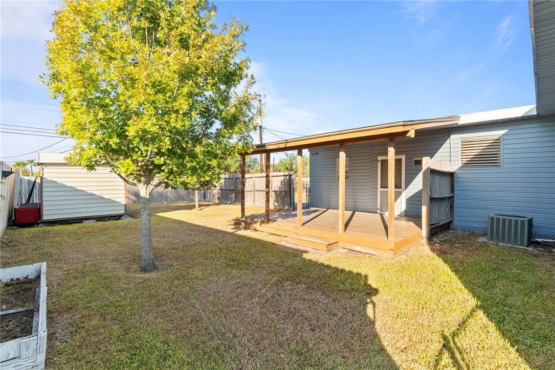 1037 Collingswood Drive Corpus Christi TX 78412