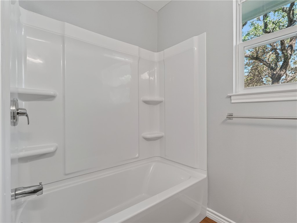 503 Traylor Boulevard Rockport TX 78382