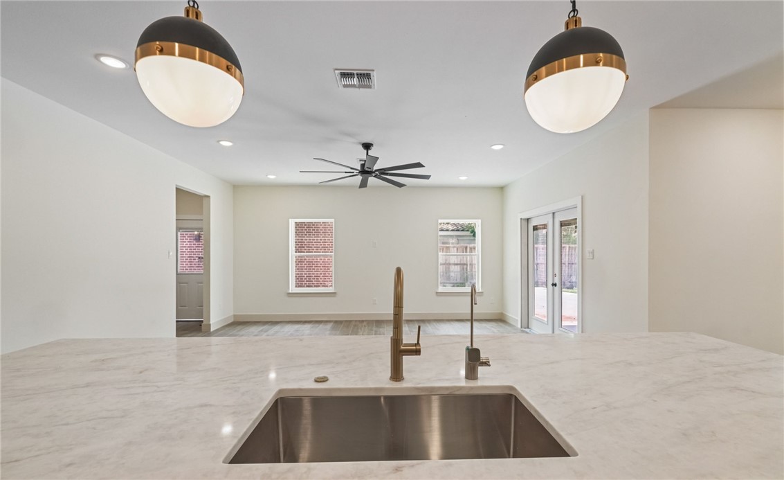 223 Rosebud Avenue Corpus Christi TX 78404