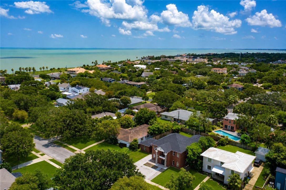 223 Rosebud Avenue Corpus Christi TX 78404