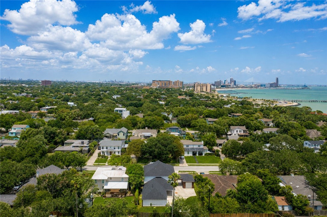 223 Rosebud Avenue Corpus Christi TX 78404