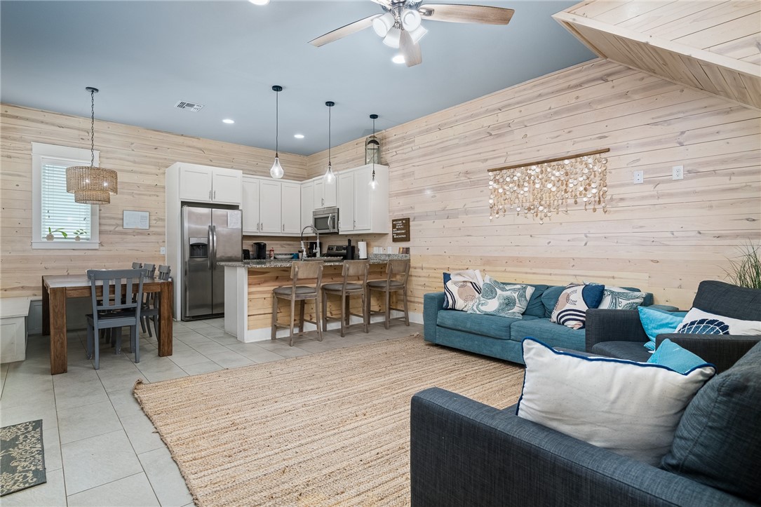 2821 S 11th Street 105 Port Aransas TX 78373