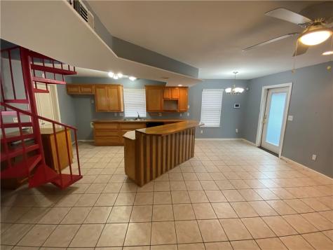 101 Donna Rockport TX 78382