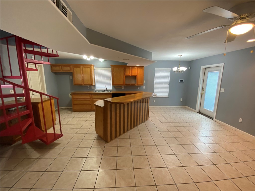 101 Donna Rockport TX 78382