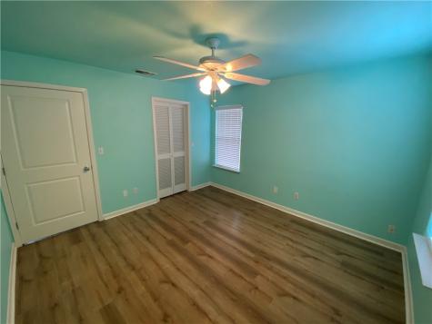 101 Donna Rockport TX 78382